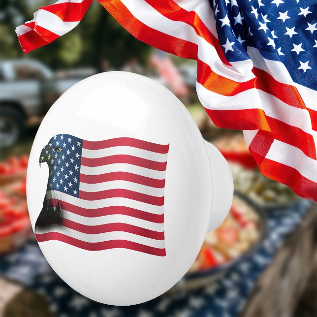Amerikanische Flagge und Adler Keramikknauf (Von Creator hochgeladen)