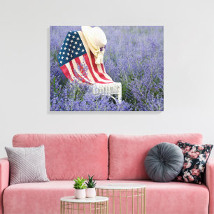 Amerikanische Flagge und Hut auf dem Vorsitz Leinwanddruck