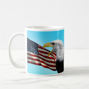 Amerikanische Flagge und Patriotische Tasse Bald E