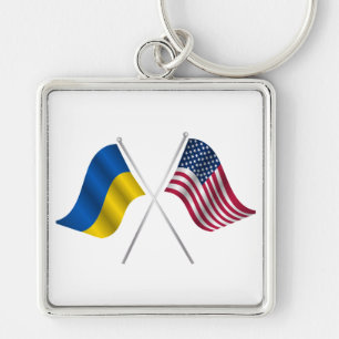 amerikanische Flagge und ukrainische Schlüsselanhänger