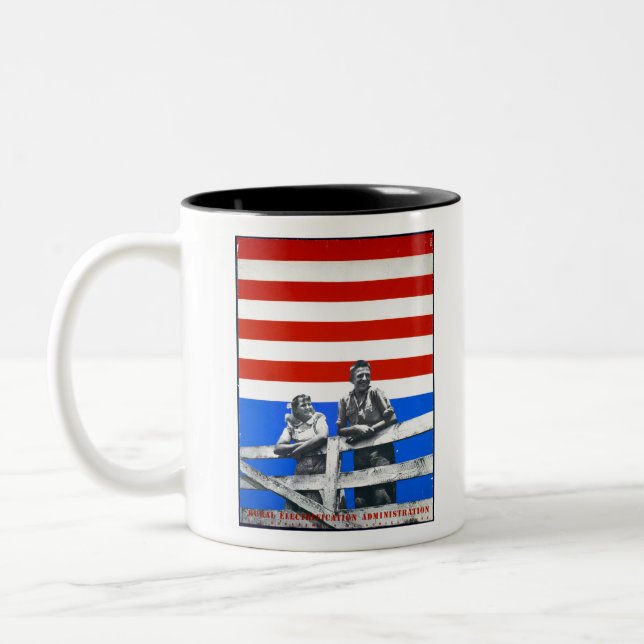 Amerikanische Flagge Unzugesicherte Vintage Fotos  Zweifarbige Tasse (Links)