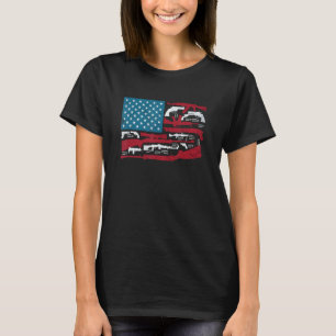 Amerikanische Flagge Waffen Gewehre Kugeln US-Flag T-Shirt