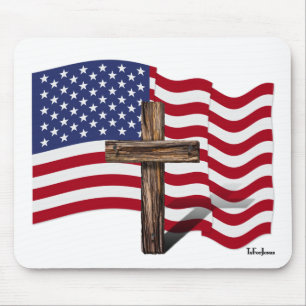 Amerikanische Flagge weht und raues Kreuz Mousepad