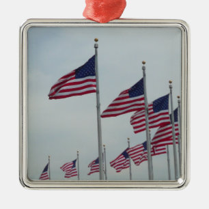 Amerikanische Flaggen am Washington Monument Ornament Aus Metall