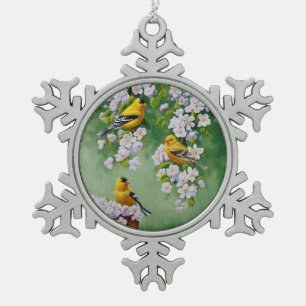 Amerikanische Goldfinken und rosa Apple-Blüten Schneeflocken Zinn-Ornament