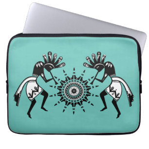 Amerikanische Kultur - Sun Dancing Kokopelli 1 Laptopschutzhülle