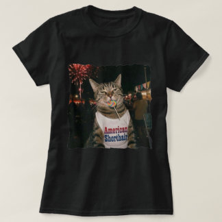 Amerikanische Kurzhaar-Katze Feuerwerk Lutscher T-Shirt