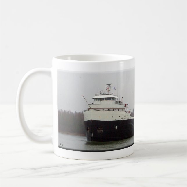Amerikanische Tasse (Links)