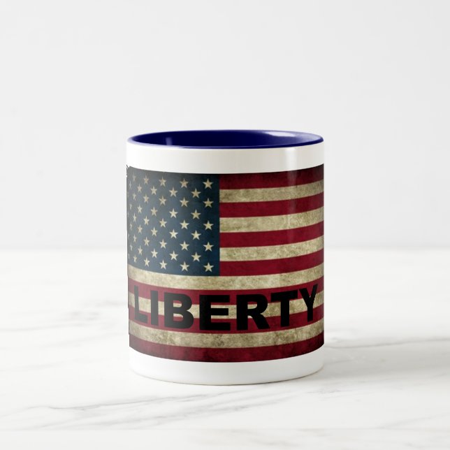 Amerikanische Tasse für Flaggenfreiheit (Mittel)