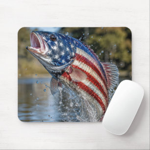 Amerikanischer Flaggenfisch springt aus dem Wasser Mousepad
