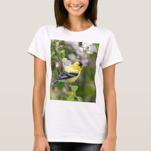 Amerikanischer Goldfinch mit Frühlingsapfelblüten T-Shirt