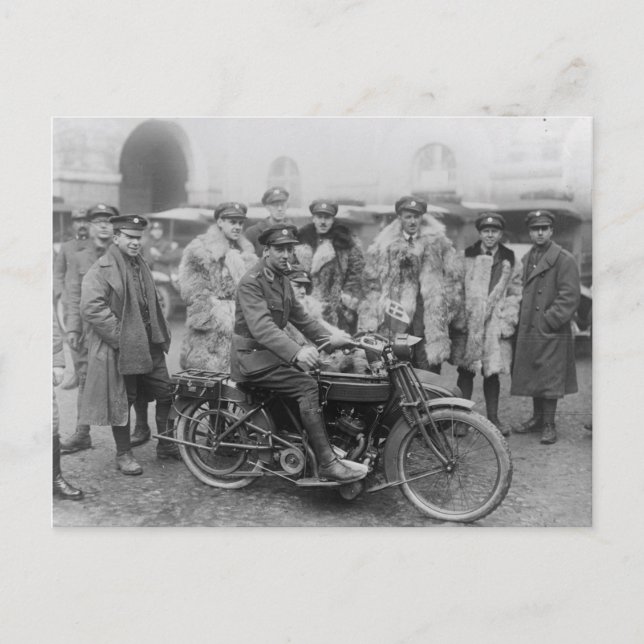 Amerikanischer Rotkreuz-Krankenwagen Postkarte (Vorderseite)