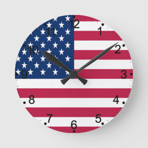 Amerikanisches USA-Flagge-Stolz-Design Runde Wanduhr