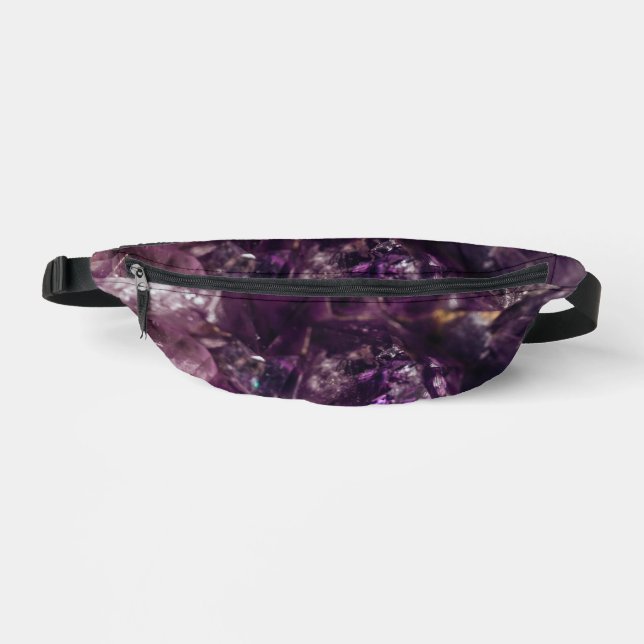 Amethyst Crystals Throw Kissen Bauchtasche (Vorderseite)