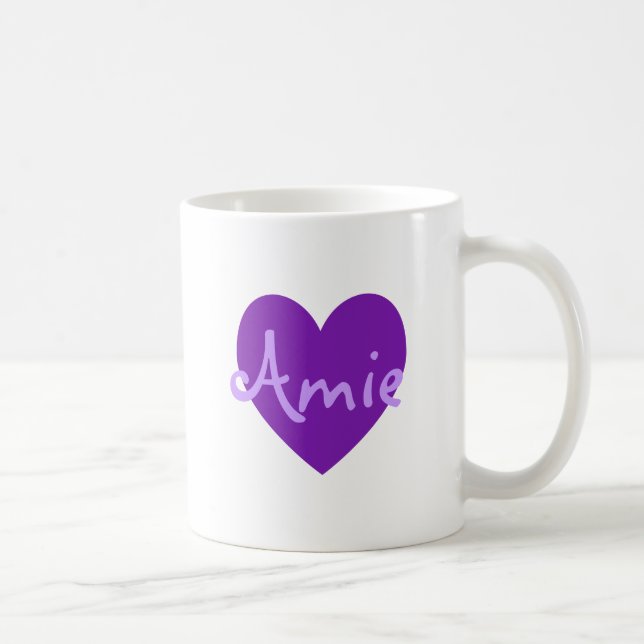 Amie in Lila Tasse (Rechts)