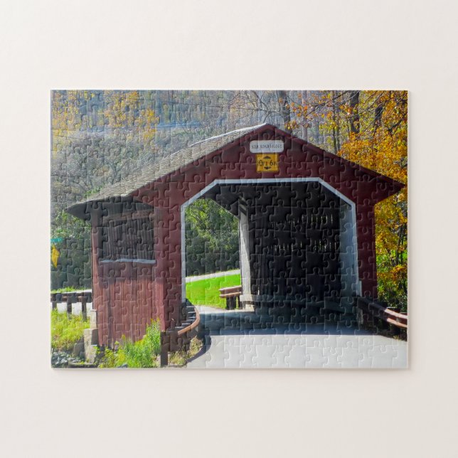 Amish überdachte Brücke. Puzzle (Horizontal)