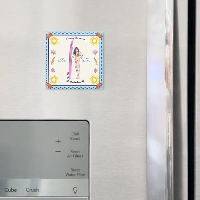 Among the waves, she finds herself. magnet (In Situ (Kühlschrank))