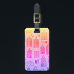 Amsterdam Dutch Houses Tulips Bikes Pattern Gepäckanhänger<br><div class="desc">Dekorieren Sie Ihre Küche mit diesem phantastischen Taschenanhänger. Ein tolles Geschenk für einen Reisenden! Sie können ihn anpassen und Text auf der Rückseite hinzufügen, oder das Monogramm auf der Vorderseite. Schauen Sie sich unbedingt alle Farboptionen an. Karo in meinem Shop für viel mehr Farben und Muster, dazu passende Sachen wie...</div>