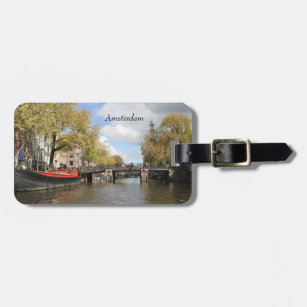 Amsterdam, Kanal, Brücke, Houseboat, Kirchenspitze Gepäckanhänger