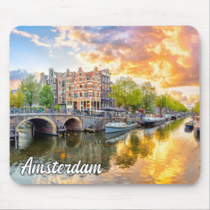 Amsterdam, Niederlande, bei Sonnenuntergang Mousepad