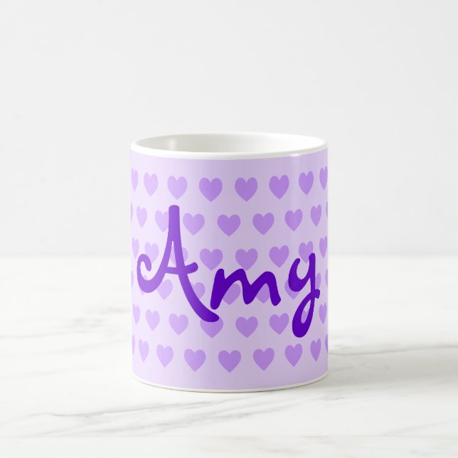 Amy in Lila Kaffeetasse (Mittel)
