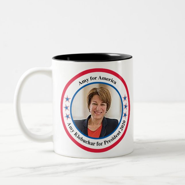 Amy Klobuchar Zweifarbige Tasse (Links)