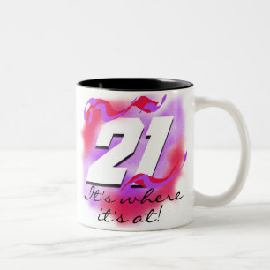 An 21 wo es ist zweifarbige tasse