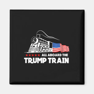 An Bord der Trump-Bahn 2024 die amerikanische Flag Magnet