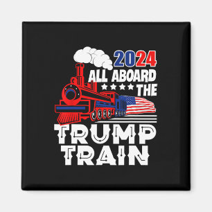 An Bord der Trump-Bahn 2024 die amerikanische Flag Magnet
