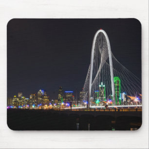 An der Margaret Hunt Hill Bridge Mousepad