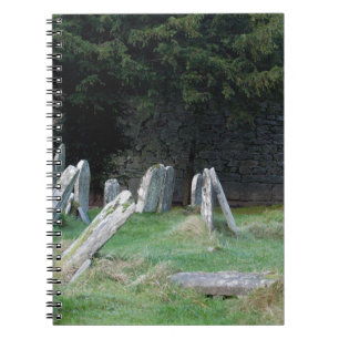An Irish Grave Yard Notizblock