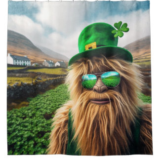 An Irish Sasquatch Duschvorhang