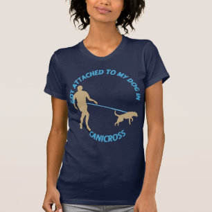 An meinen Hund in Canicross angeschlossen T-Shirt