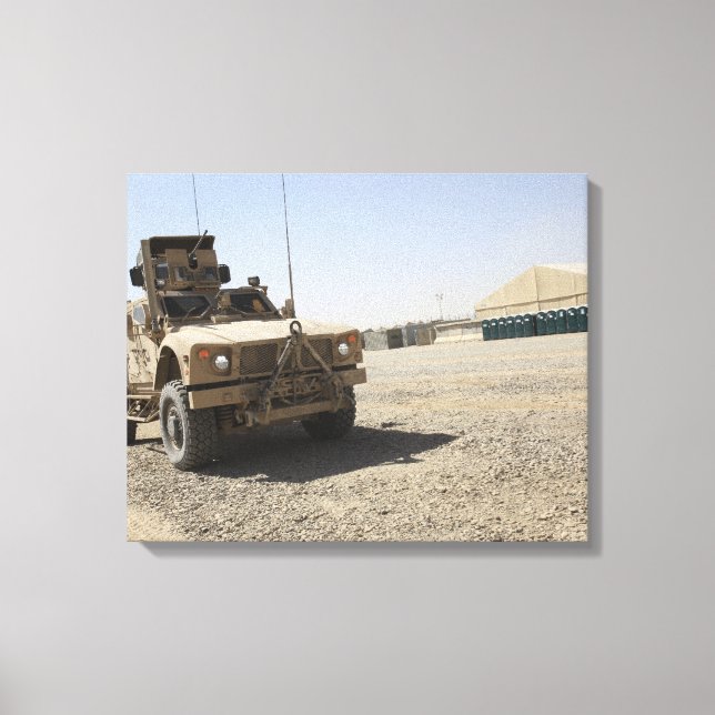 An Oshkosh M-ATV 2 Leinwanddruck (Vorderseite)