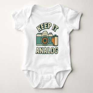 Analog behalten baby strampler