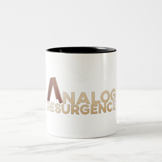 Analog Resurgence Titel Tasse (Mittel)