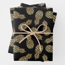 Ananas aus Gold auf Schwarz