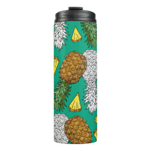 Ananas mit Blätter, kleine Stücke. Nahtlose Pappe Thermosbecher