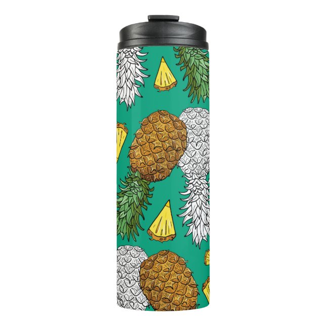 Ananas mit Blätter, kleine Stücke. Nahtlose Pappe Thermosbecher (Vorderseite)
