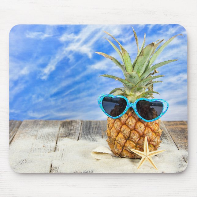 Ananas mit Herzsonne Mousepad (Vorne)