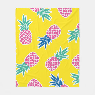 Ananas-Rausch: Helle Cartoon-Vintage. Fleecedecke