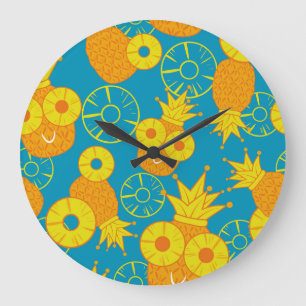 Ananas Rings: Doodle Cartoon Vintag. Große Wanduhr