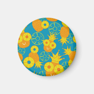 Ananas Rings: Doodle Cartoon Vintag. Magnet