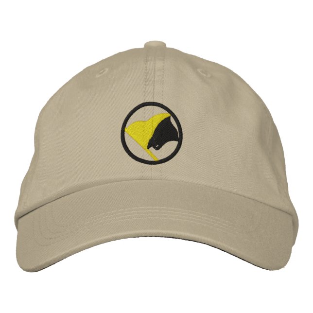 AnCap bestickter Hut (Vorderseite)