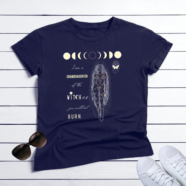 Ancestral Hexe Moonchild T-Shirt (Von Creator hochgeladen)