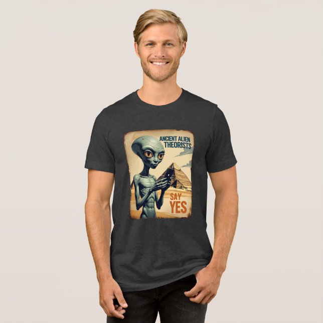 Ancient Alien Pyramid History Tri-Blend Shirt (Vorderseite voll)