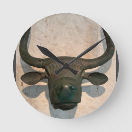 Ancient Bull Runde Wanduhr