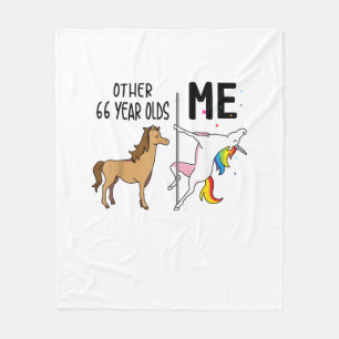 Andere Einhorn 66 Jahr Geburtstag Und Mich Geschen Fleecedecke