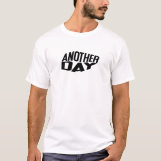 Anderer Tag verzerrter Text T-Shirt