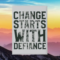 Ändern beginnt mit der Defiance-Taste